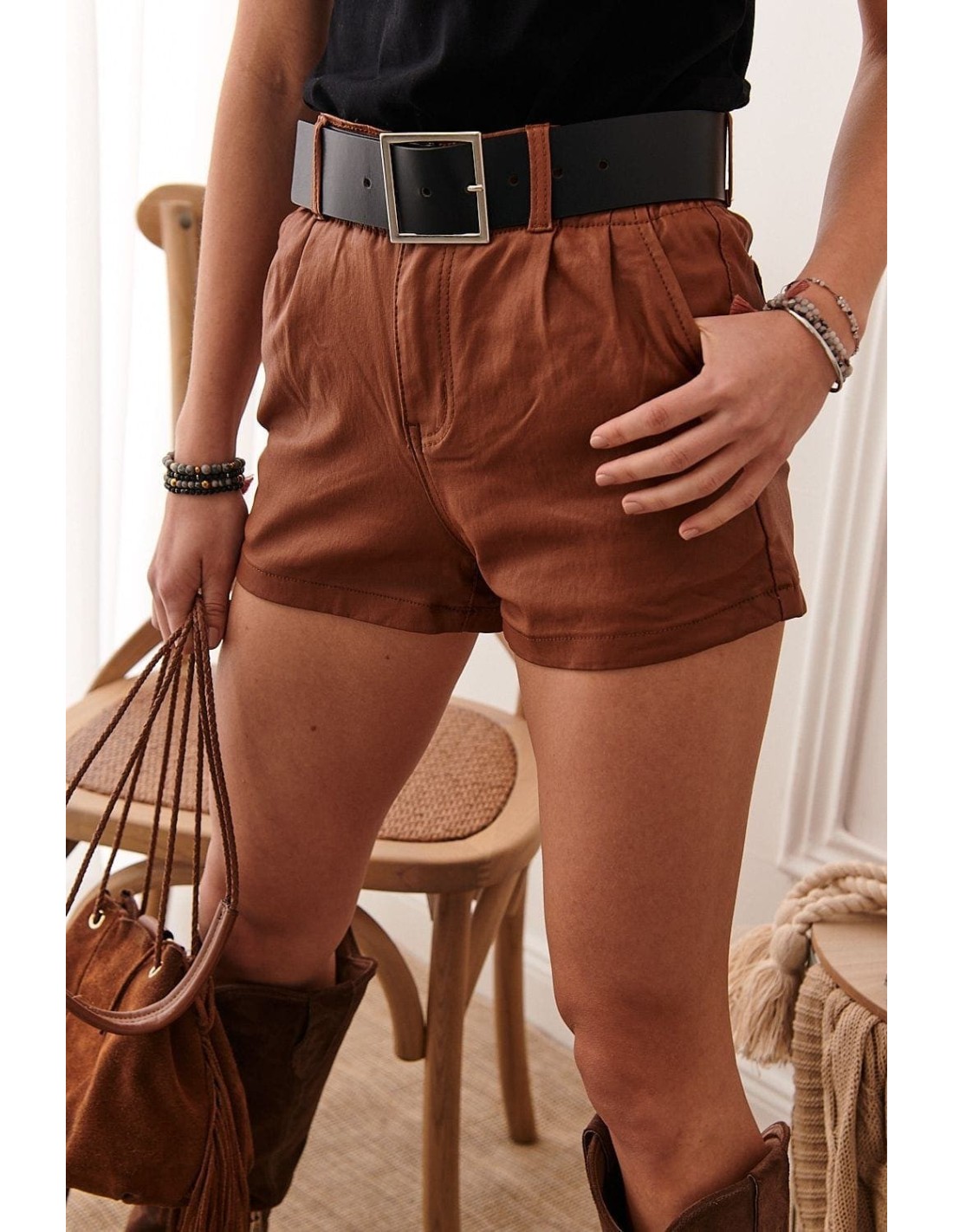 Öko-Leder-Shorts braun 80100 – Online-Shop – Boutique